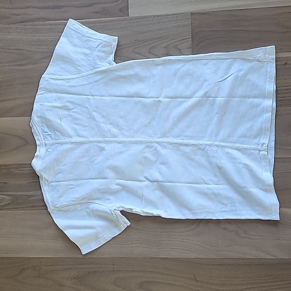 American Giant white woman's t shirt 💯 cotton made in USA - Picture 5 of 9